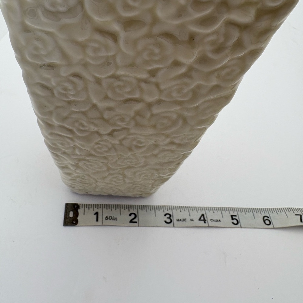 Tall Cream Flower-Embossed Planter or Vase -Heavy - Picture 11 of 14